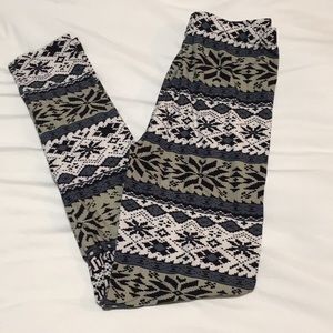 Patterned leggings